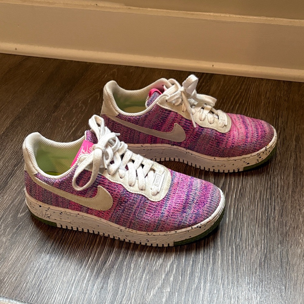 Women’s Nike Flyknit Sneakers